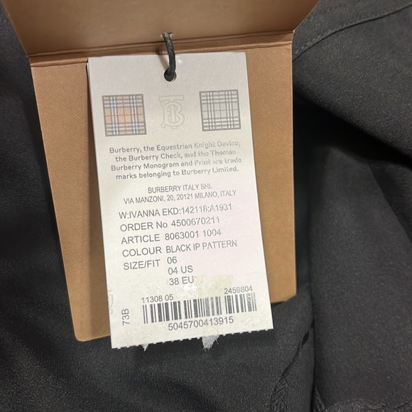 BURBERRY
Ivanna Embroidered Button-Front Blouse - Picture 10 of 11